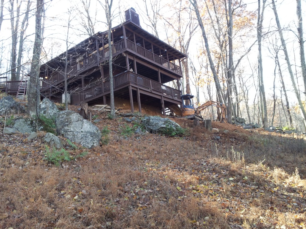 Bear Lodge Cabin Back View